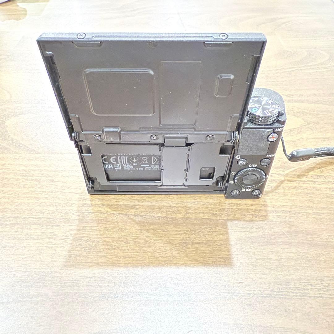 SONY RX100Ⅲ 動作確認済み 数箇所傷有り