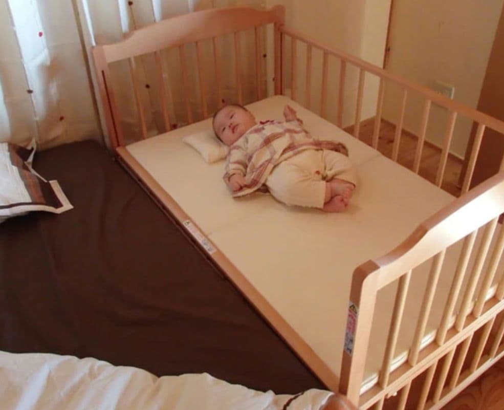 ベビーベッド サワベビー D型ジョルノ