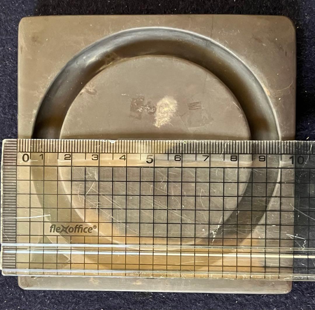 処分価格　旧坑老坑端渓水巌硯「円形走水硯」　氷紋・臙脂暈・蕉葉白・超良質・深い青