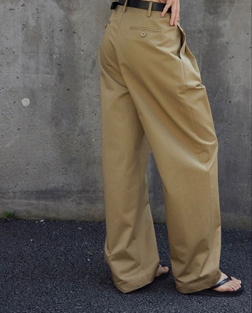 新品・未着用 ANOTHER S タック入りワイドチノパン