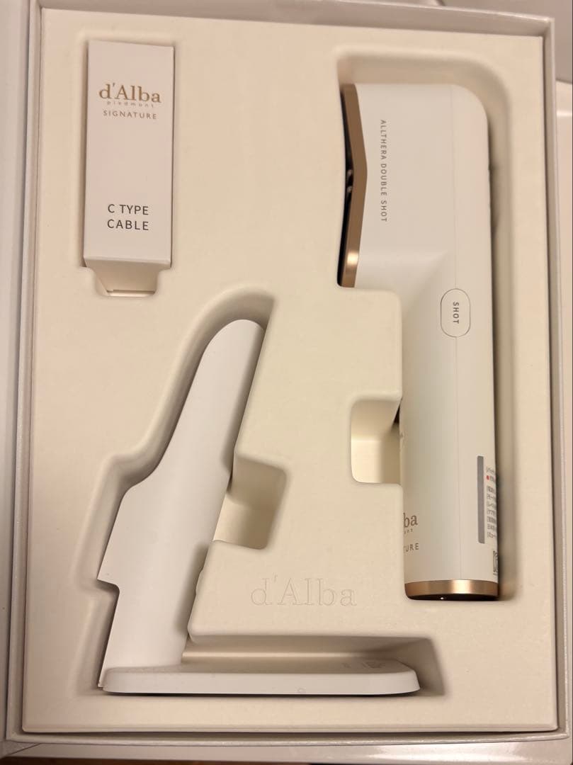 d'Alba Allthera Double Shot 美顔器