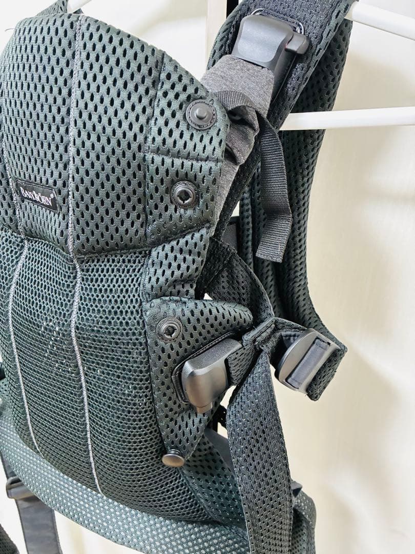 【状態良好】BABY BJORN ベビービョルン 抱っこ紐　ハーモニー