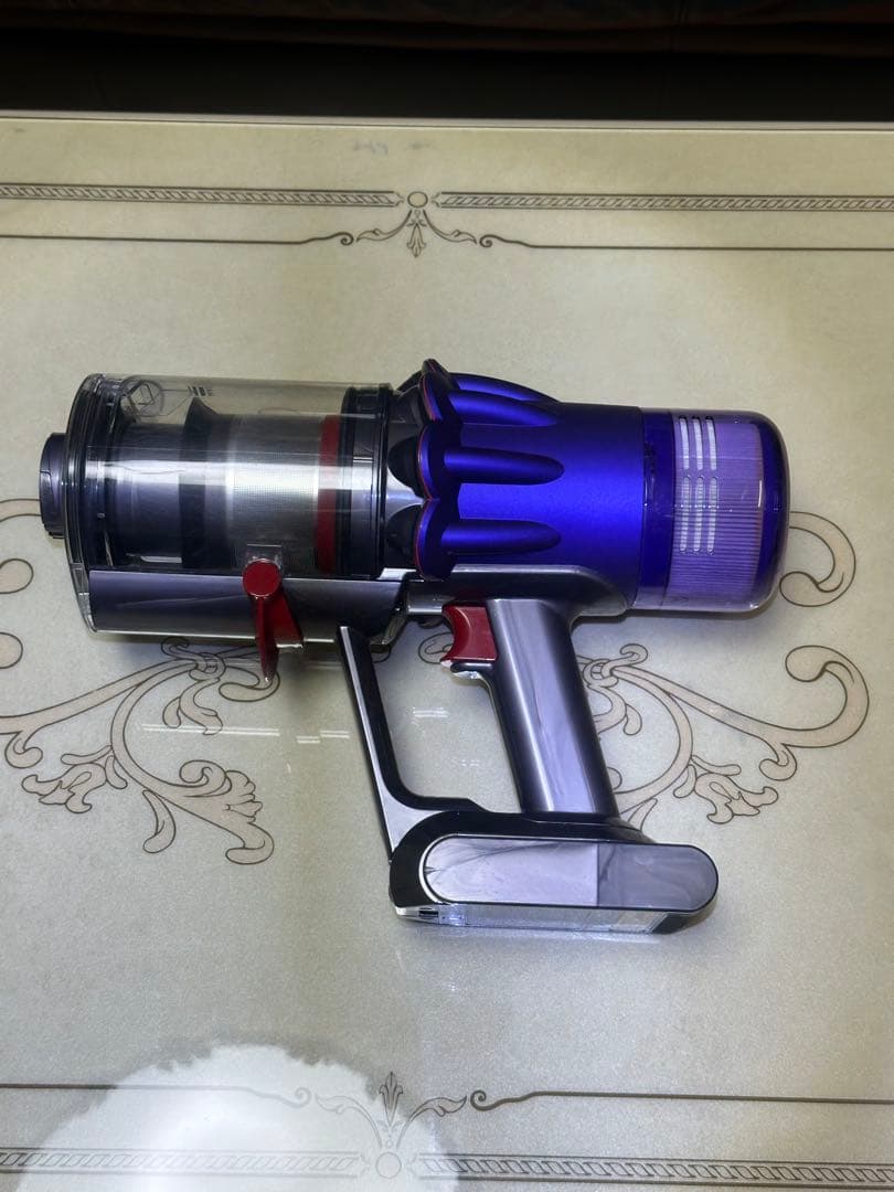 Dyson SV18 コードレス掃除機　純正ブラケット付き 分解清掃済み