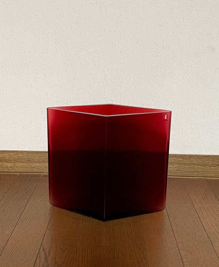 廃盤　未使用　イッタラ　ルーツ　ベース　クランベリー　(大) 205×180mm