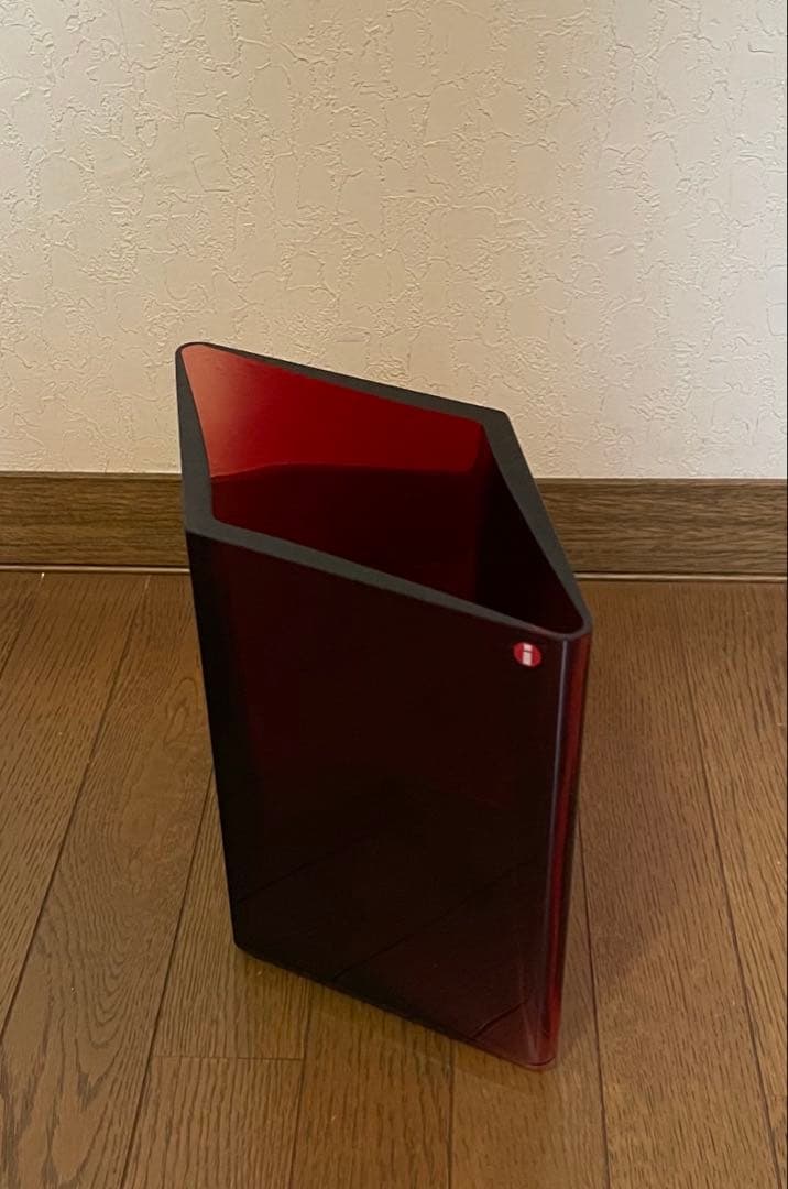 廃盤　未使用　イッタラ　ルーツ　ベース　クランベリー　(大) 205×180mm