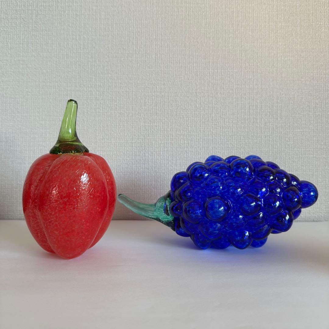 グンネル サーリン \"フルッテリアシリーズ \" ブドウとレッドパプリカ