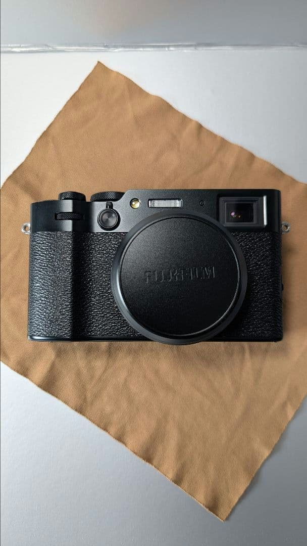 Fujifilm X100VI デジタルカメラ 本体　多言語モデル