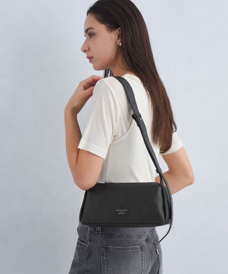 CHRISTIAN VILLA クリスチャン ヴィラ ワンショルダーバッグ