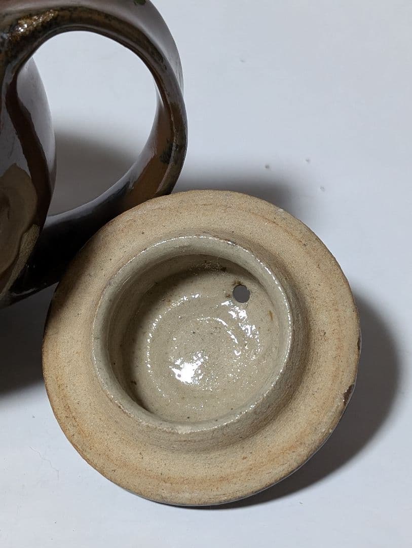 （押し上2-C）浜田庄司　急須　茶色と白の模様