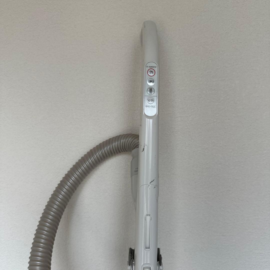 紙パック式キャニスター掃除機