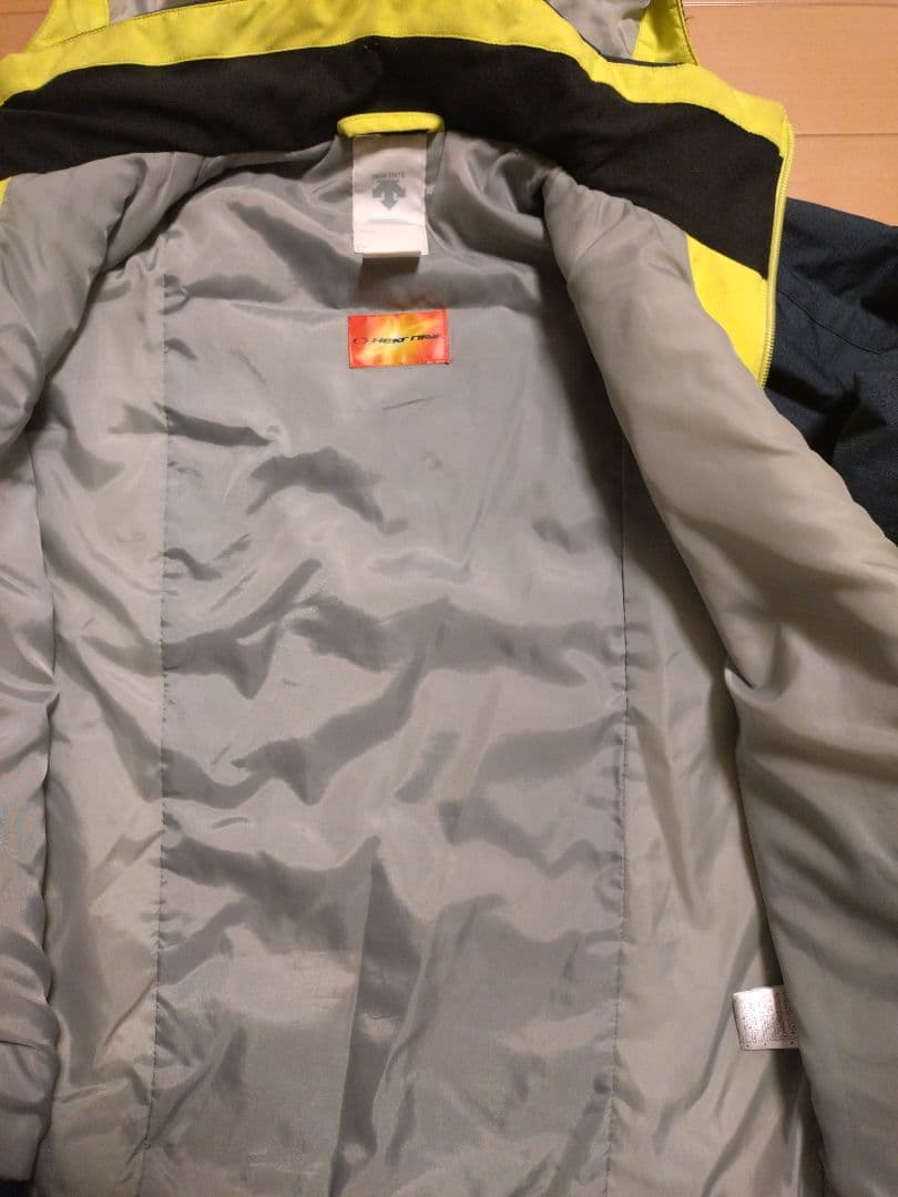 AuraDesign Move Sport ウェア上下セット(身長150㌢)