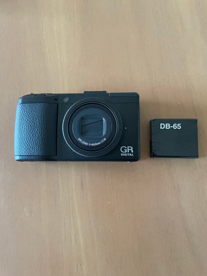 RICOH GR DIGITALⅢ コンパクトデジタルカメラ　美品　フルセット