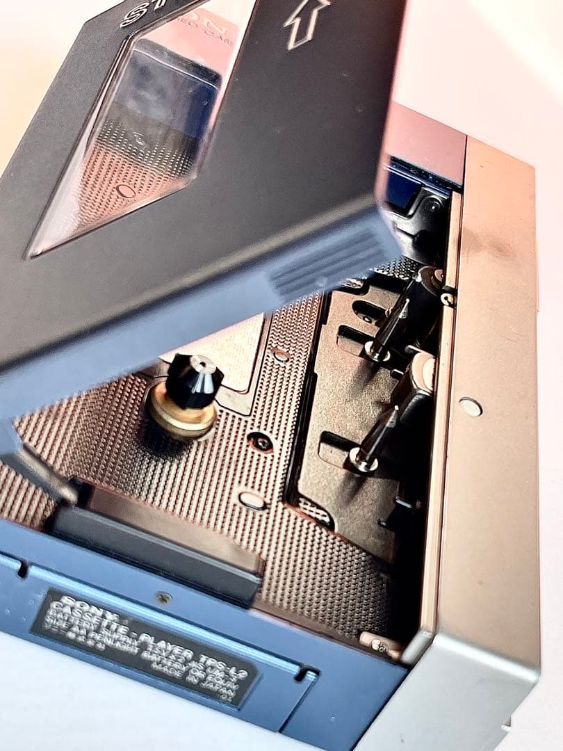 SONY TPS-L2 カセットプレーヤー