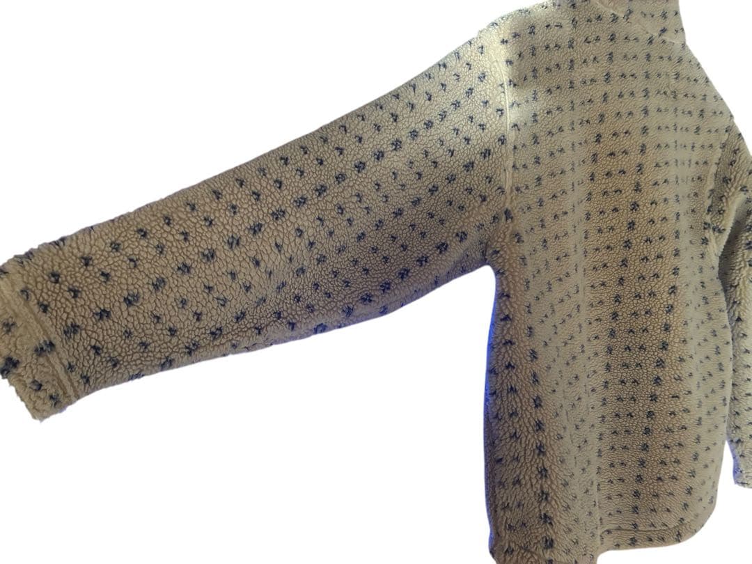 ほ*の様 杉咲花 LL.Bean バーズアイ フリース 色違い 着用 冬のなんか