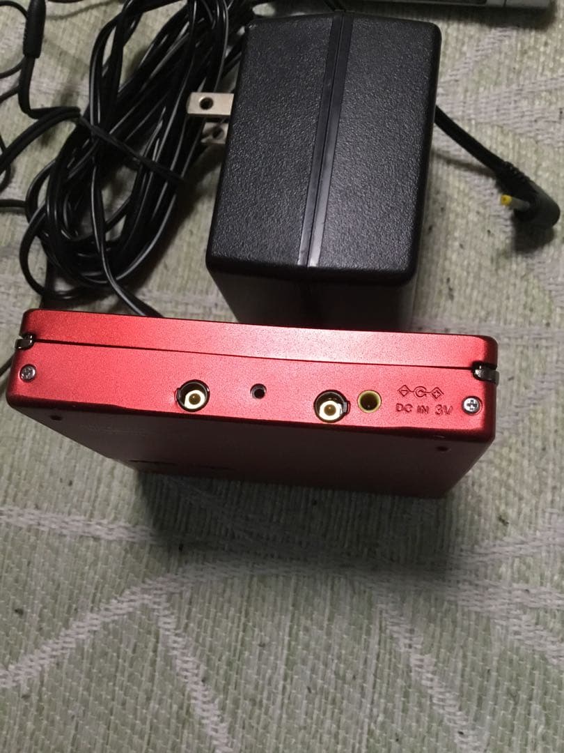 美品 SONY MZ-R900 WALKMAN ソニー MDウォークマン 赤