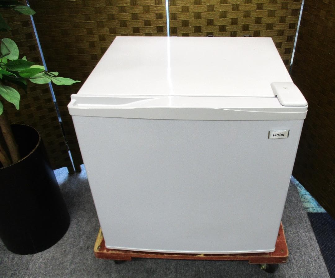 ★2019年 Haier 小型冷凍庫 電気冷凍庫 38L JF-NU40G★