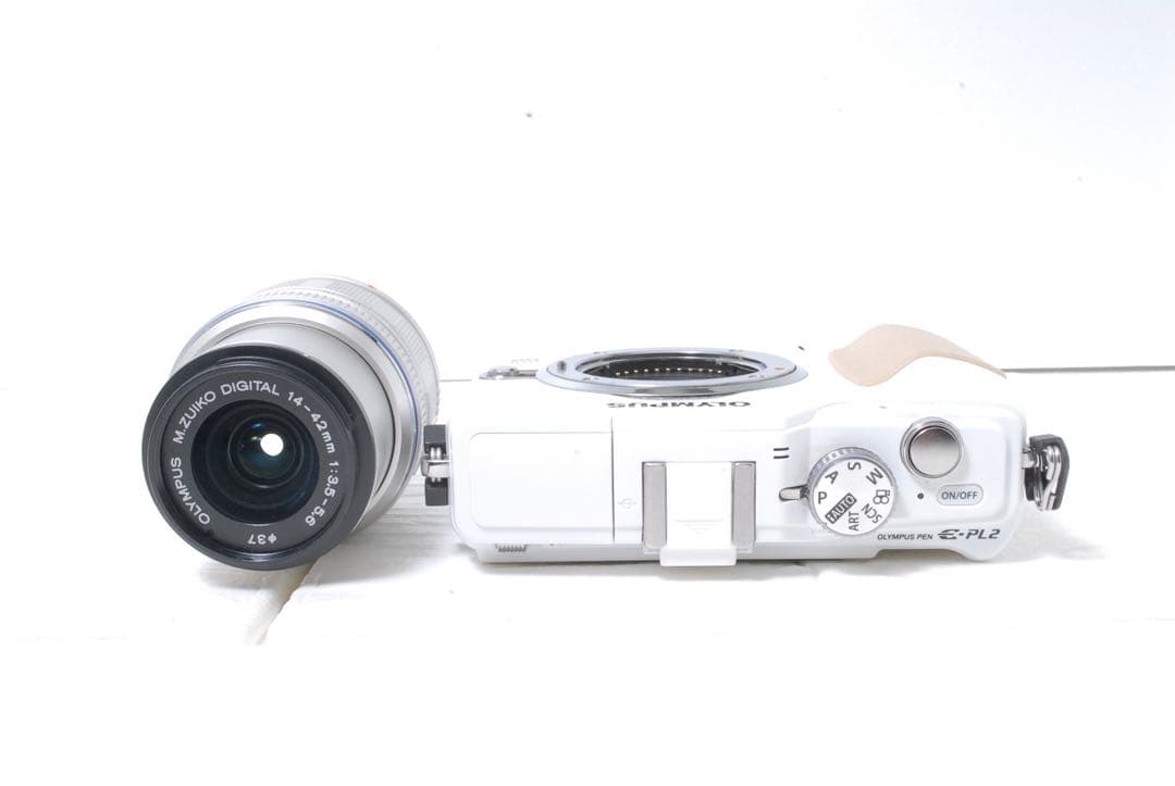 動作品❤️ショット数2496回✨ OLYMPUS E-PL2 ミラーレス一眼カメラ