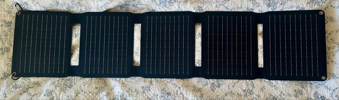 40W フレキシブル ソーラーチャージャー