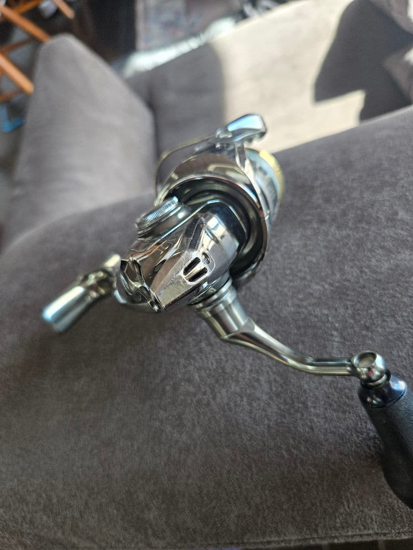 18ステラ2500SHG　メーカーにてオーバーホールして1度使用　バリアルノブ