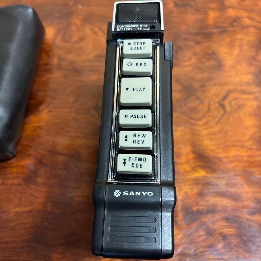SANYO カセットレコーダー昭和レトロ　希少　0120o75