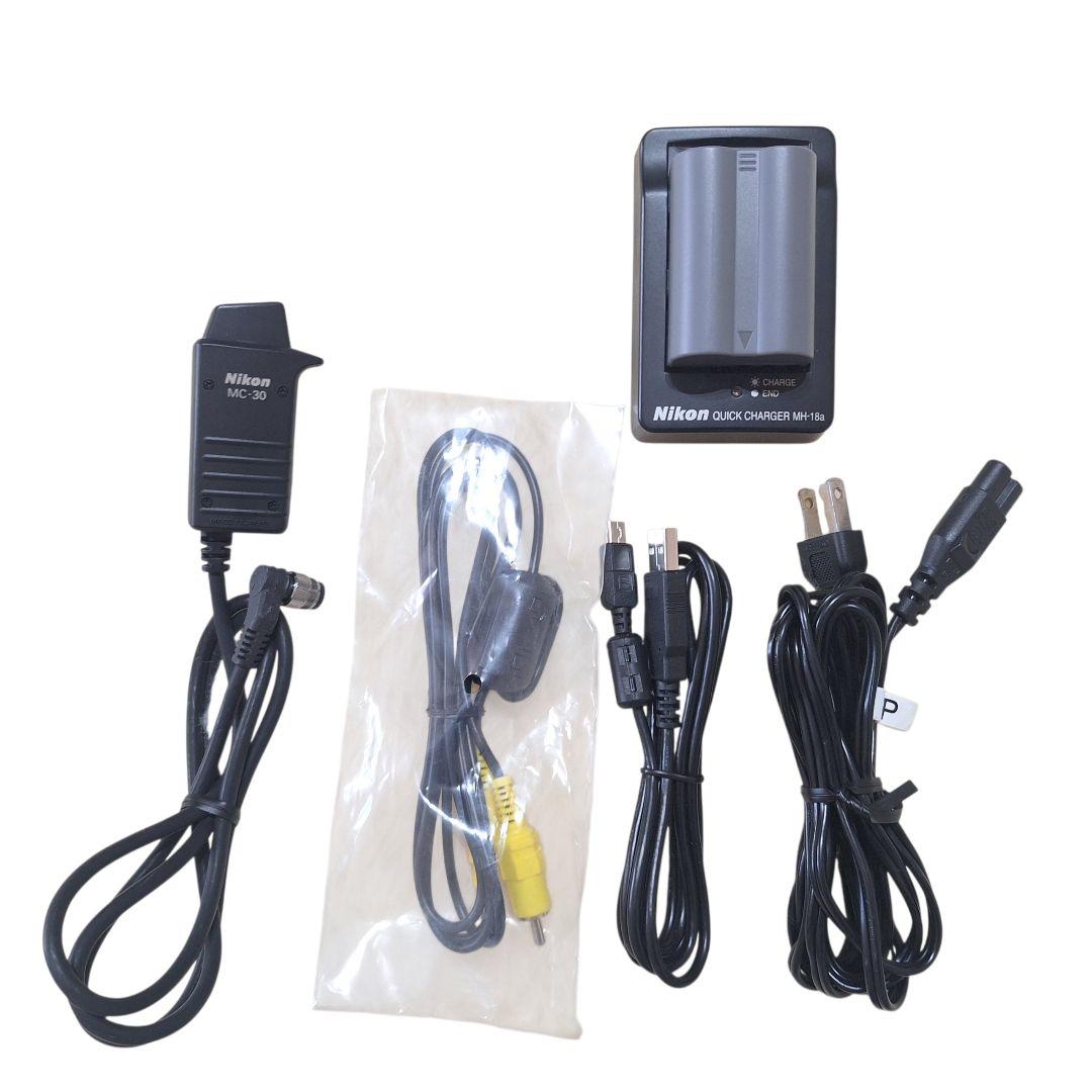 Nikon D200 ボディ ジャンク｜付属品多数 元箱 MC-30付