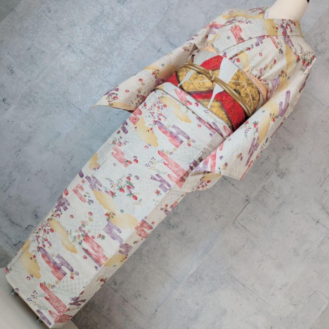 紬　帯締め帯揚げ　3点セット　着物　正絹　花　カラフル　色彩　白地　しつけ糸D2