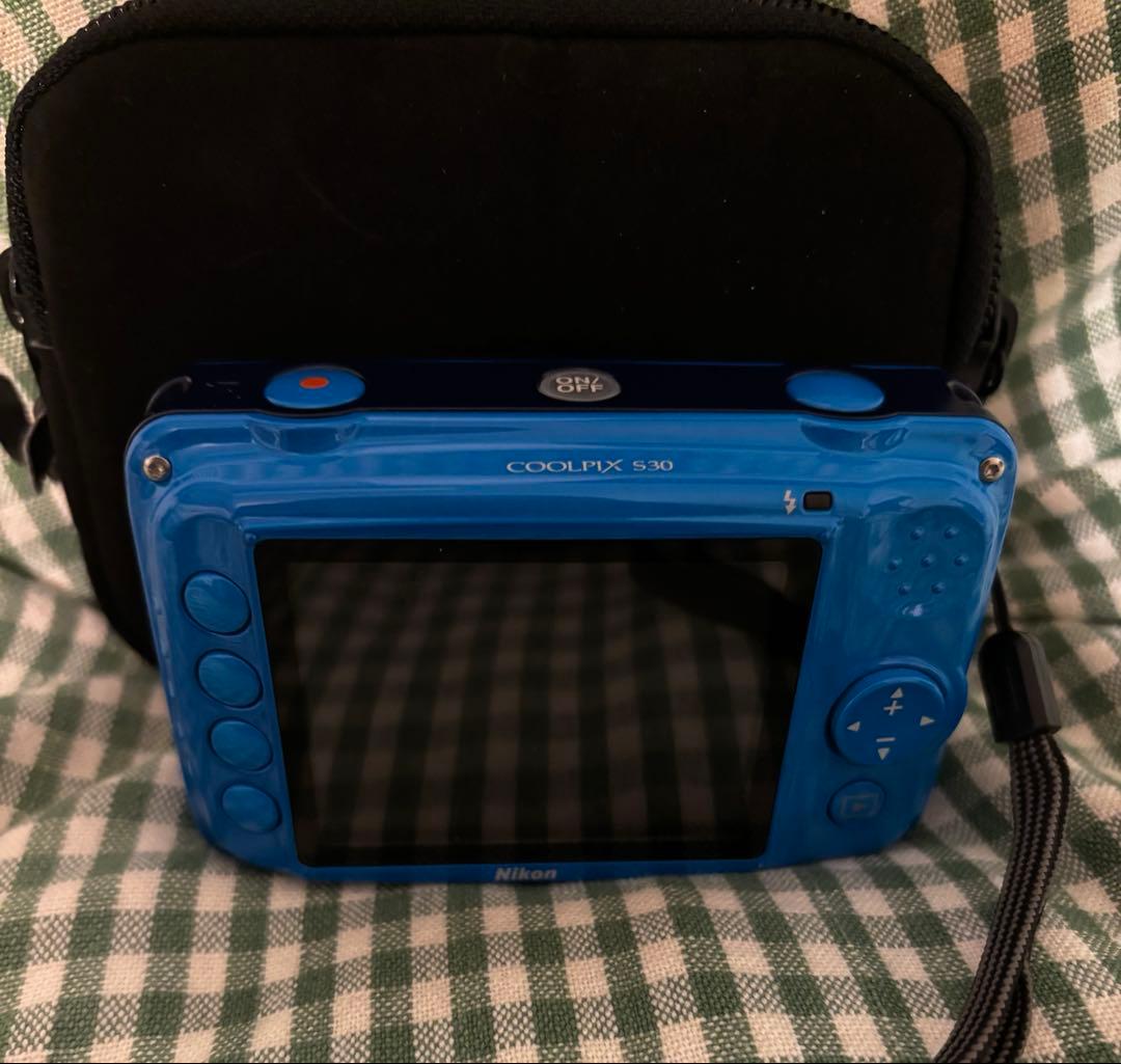 nikon coolpix s30 デジカメ 動作確認済 付属品付