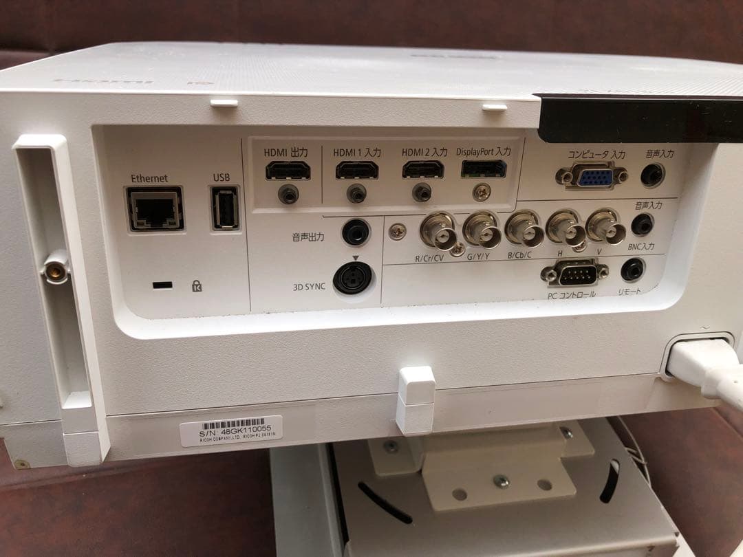 RICOH PJ WX6181N 大型プロジェクター通電のみ(J092)