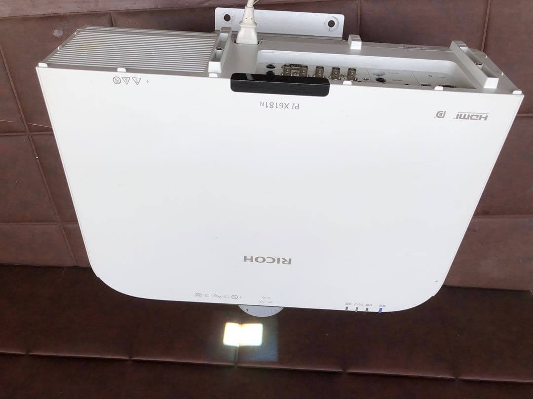 RICOH PJ WX6181N 大型プロジェクター通電のみ(J092)