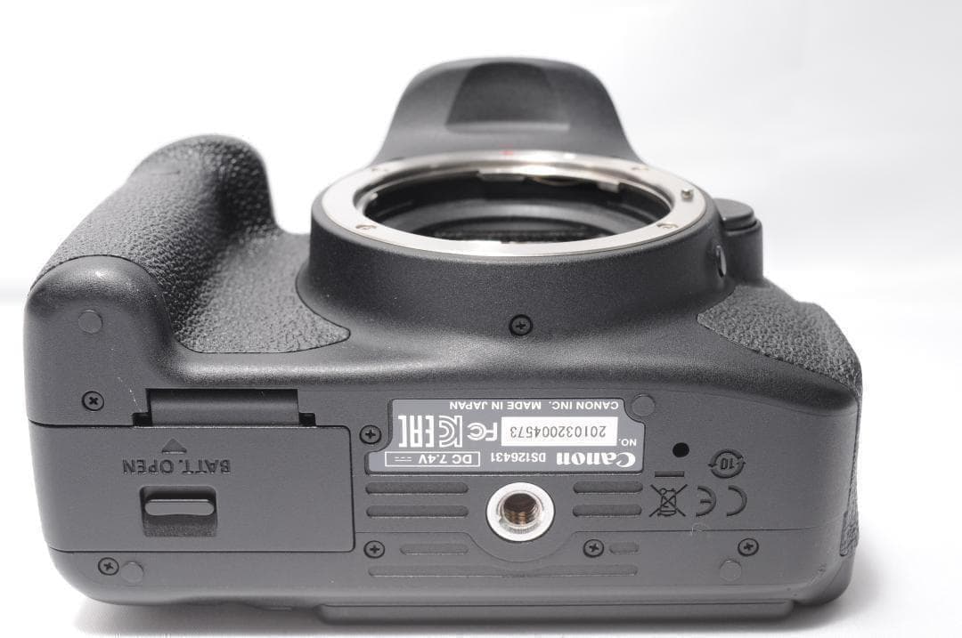 ✨Canon Kiss X7i✨ショット数希少❣️スマホ転送❣️自撮り❣️高機能❣️美品