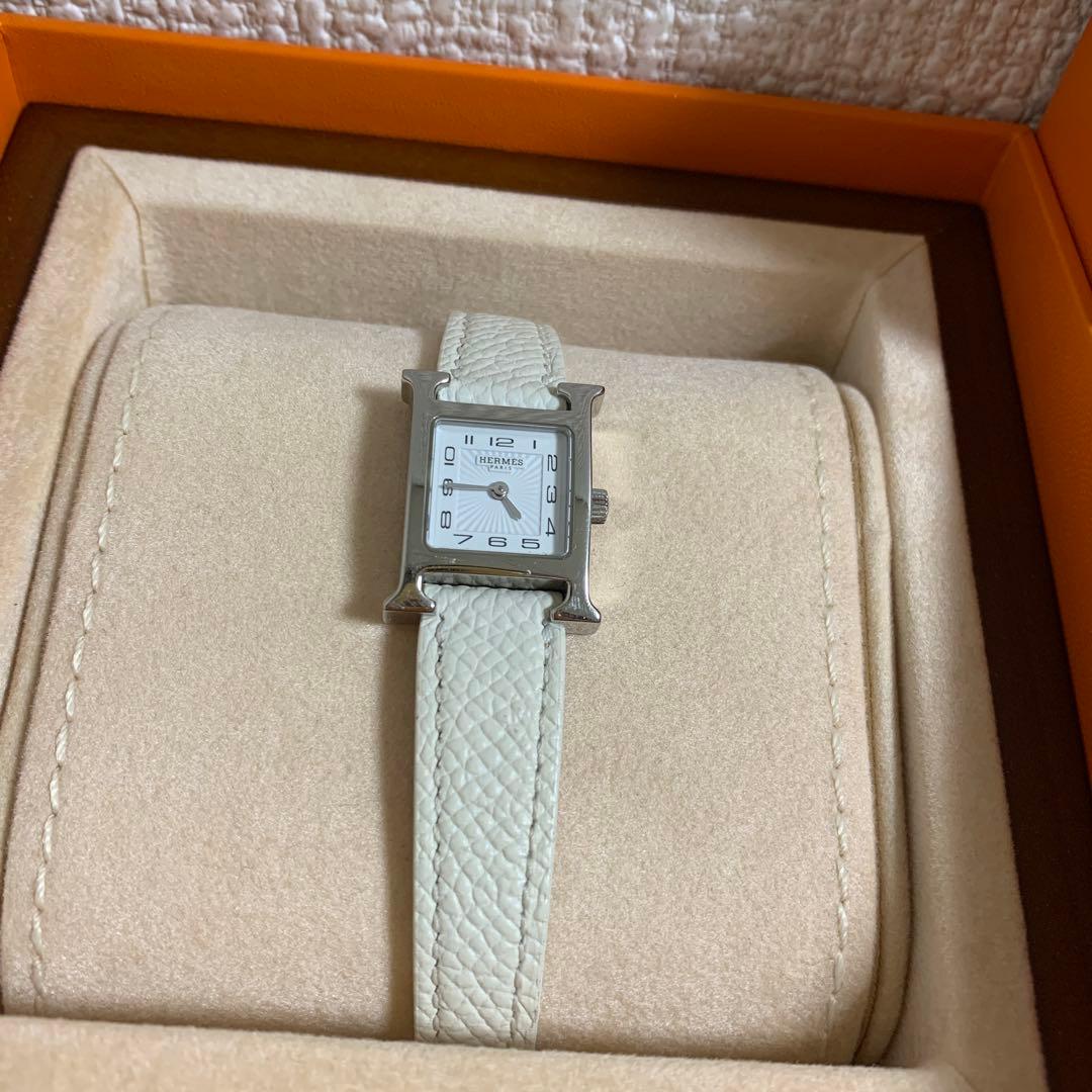 なっちゃん　HERMES ホワイトレザー 時計　エルメス　hウォッチ