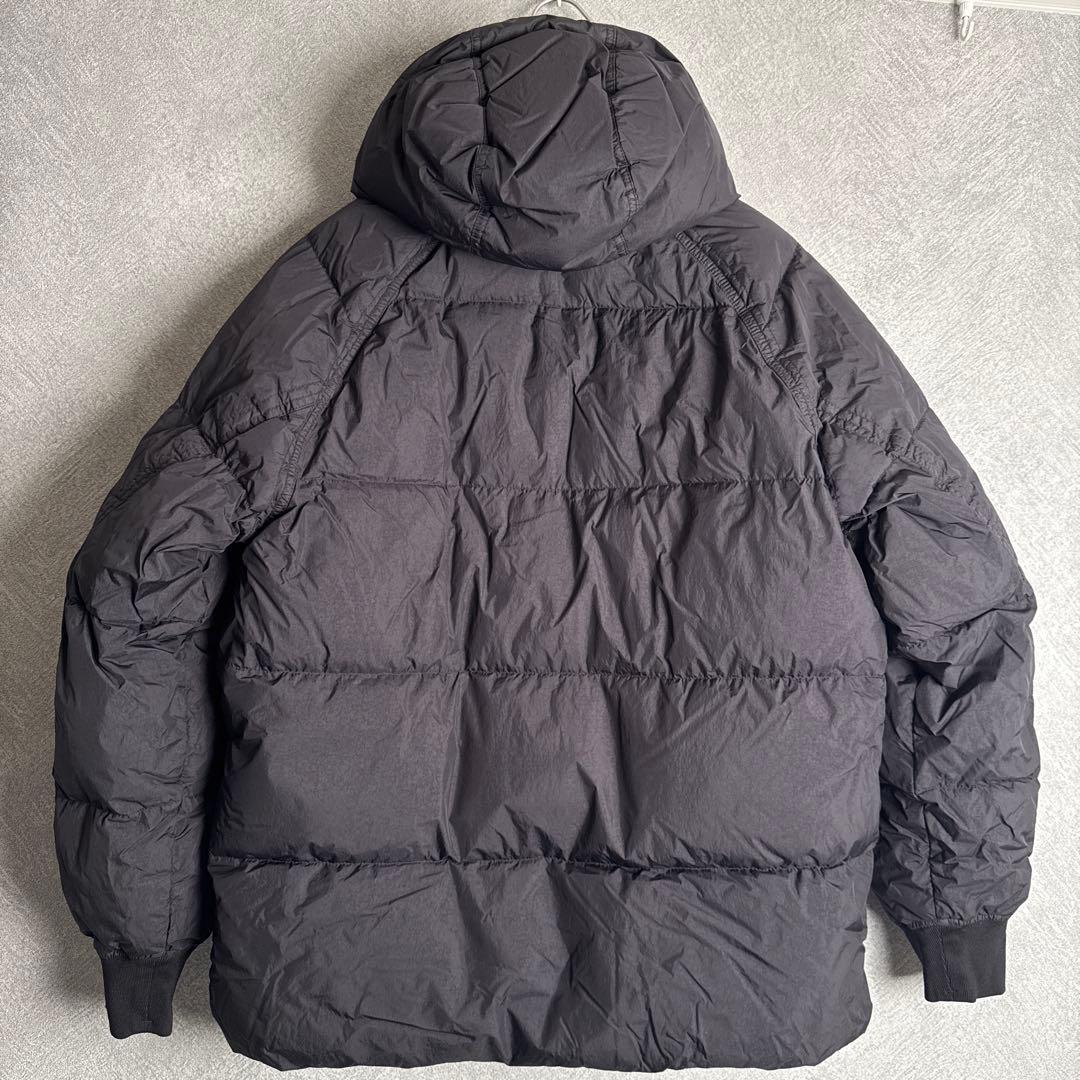 Stone  ブラックダウンジャケット