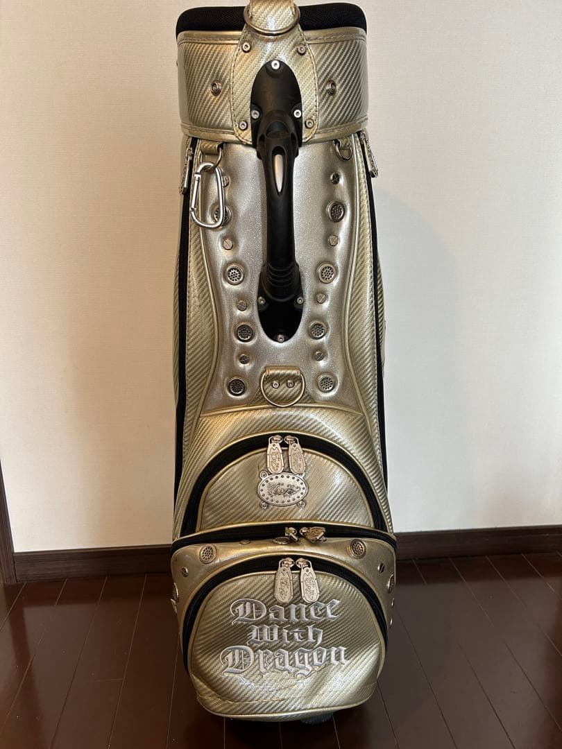 ダンスウィズドラゴン　キャディバッグ