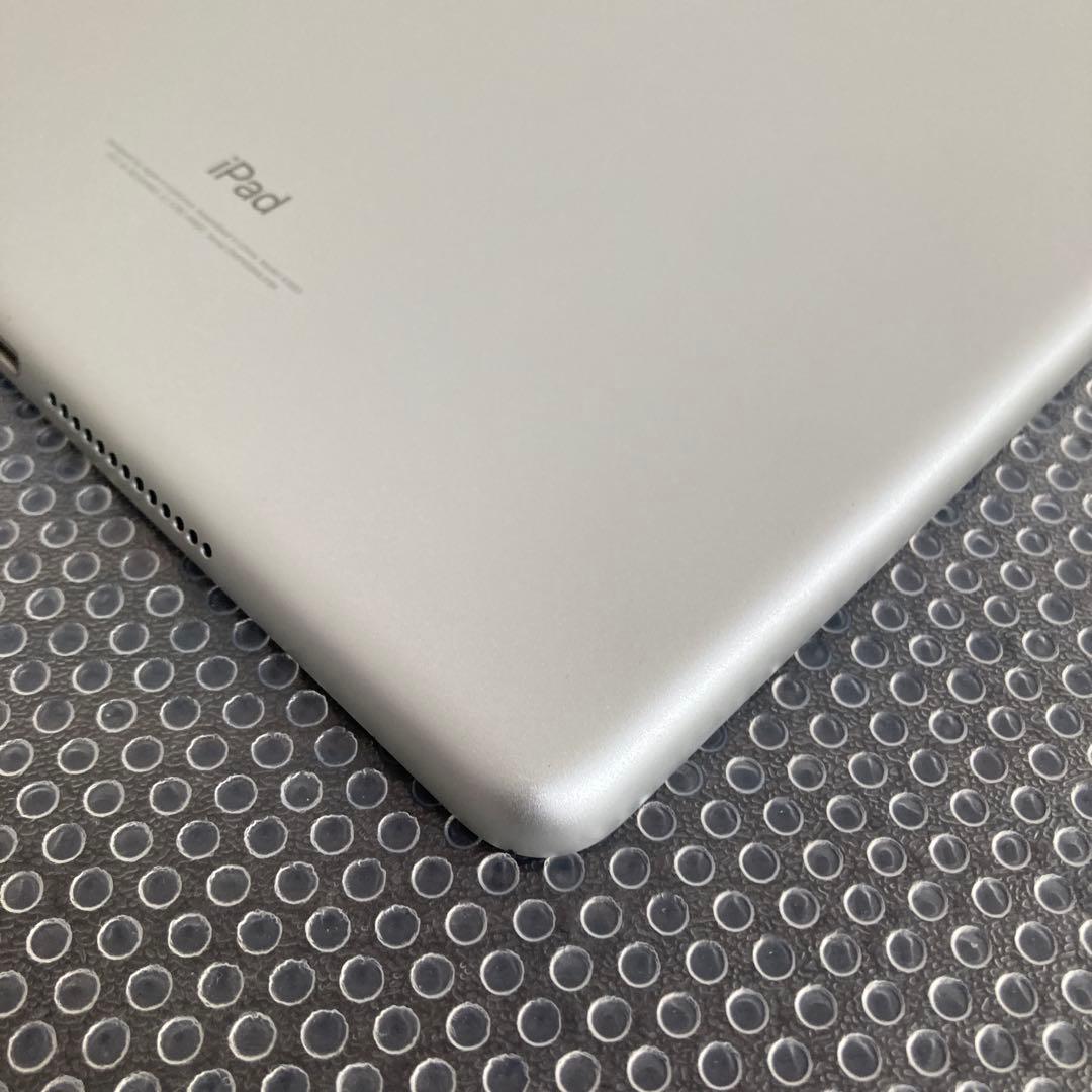 843【早い者勝ち】電池ほぼ新品☆iPad6 第6世代 32GB WIFIモデル