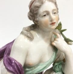 マイセン風 フィギュリン ミューズとキューピッド 高さ21cm（真贋不明）