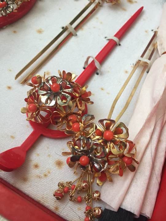 卒業式、成人式、花嫁婚礼用、日本髪かんざし、赤、金
