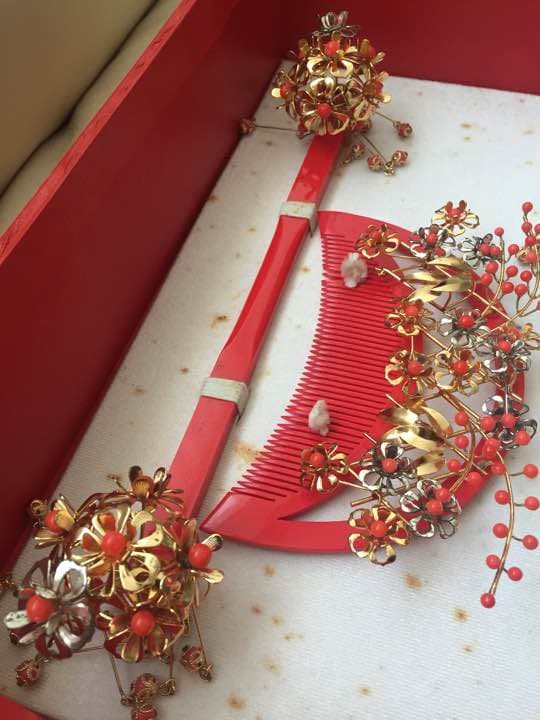 卒業式、成人式、花嫁婚礼用、日本髪かんざし、赤、金