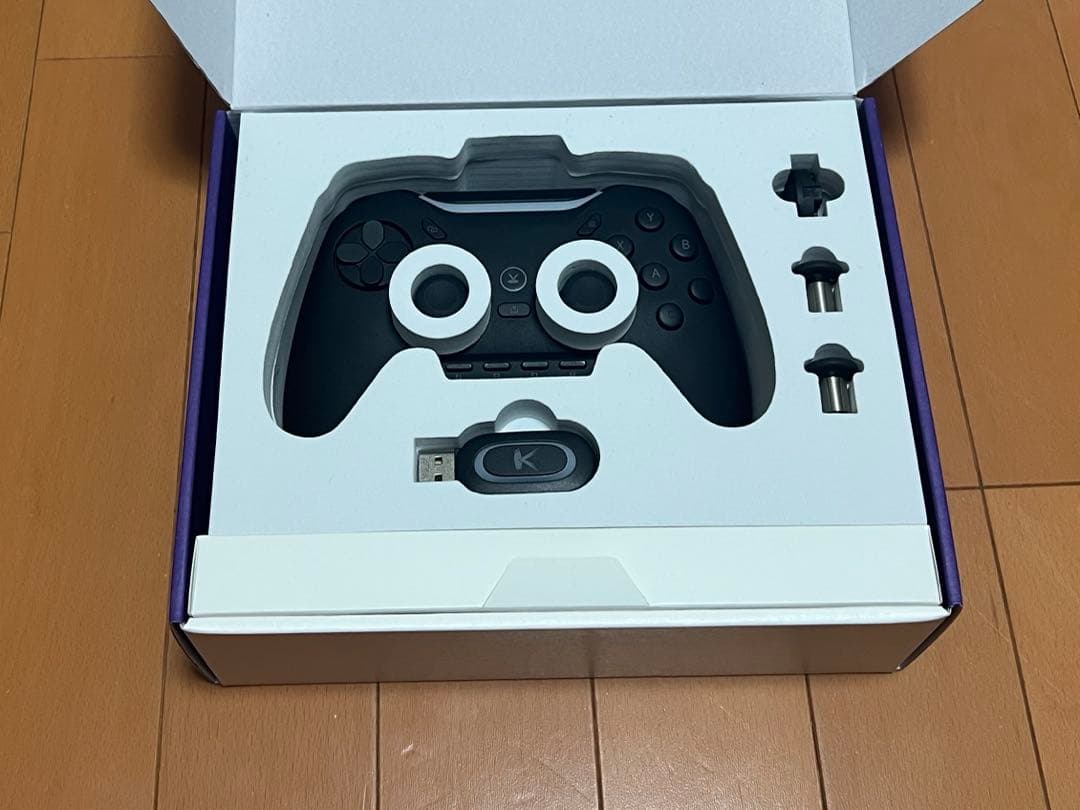 PC用ゲームコントローラー・コンバーター GENESIS