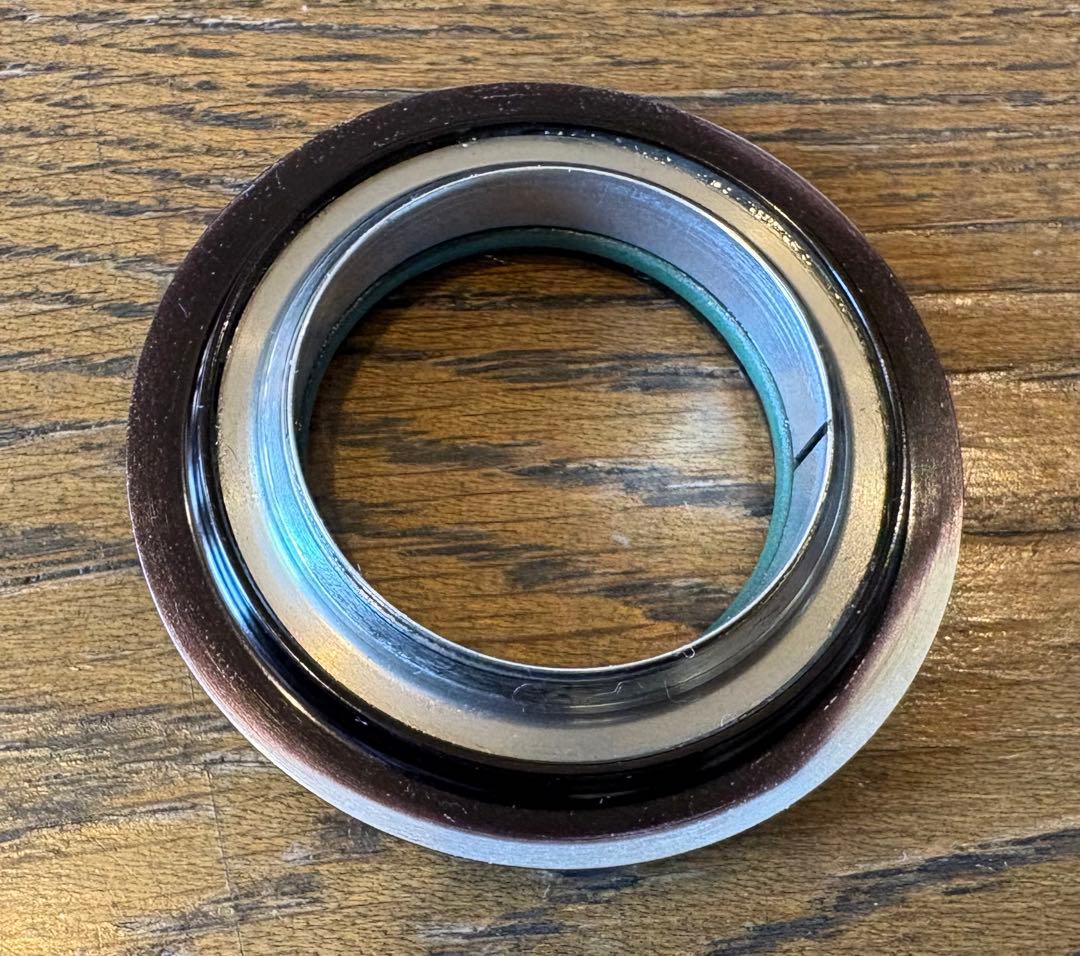 CHRIS KING INSET2ヘッドパーツ