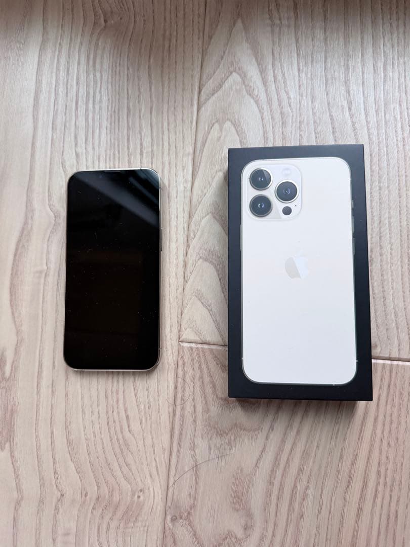 Apple iPhone 13 Pro 256GB ゴールド　simフリー