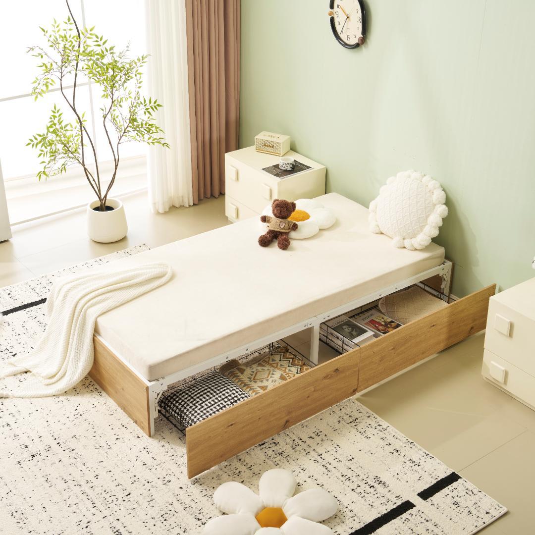 限定価格！パイプベッド 折りたたみ ベッドフレーム　コンパクト 折畳　ブラック