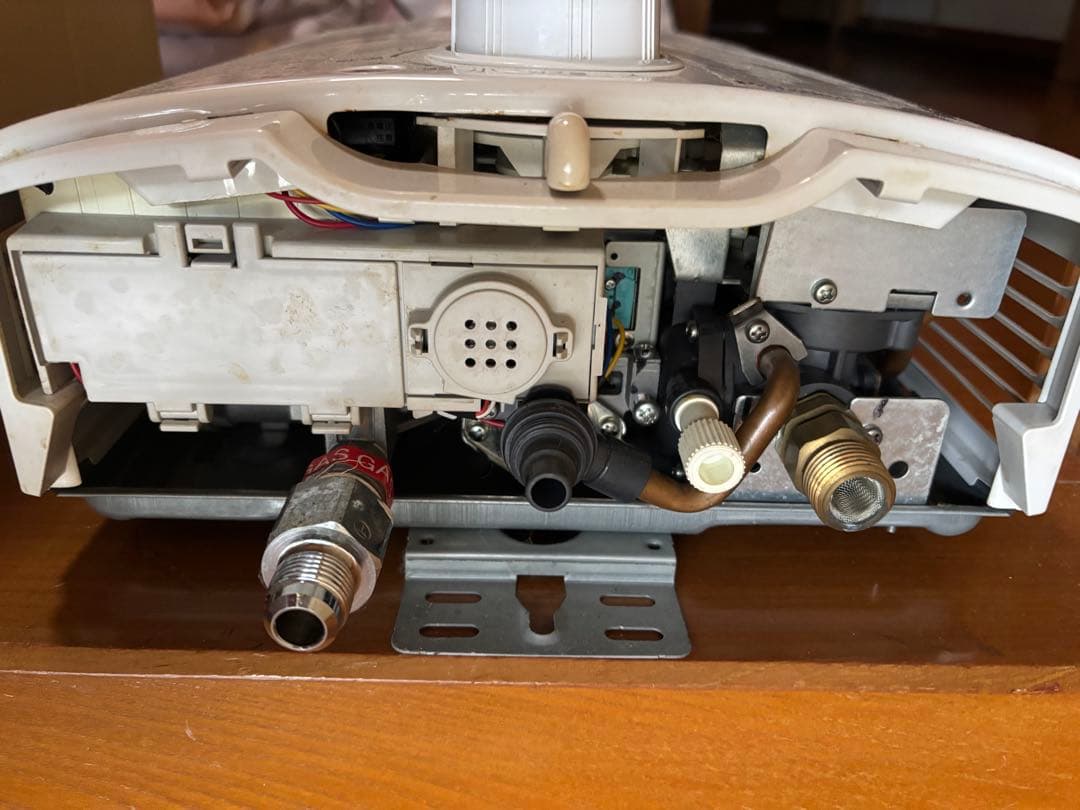 パロマ製瞬間湯沸かし器　LPガス用　2017年製造