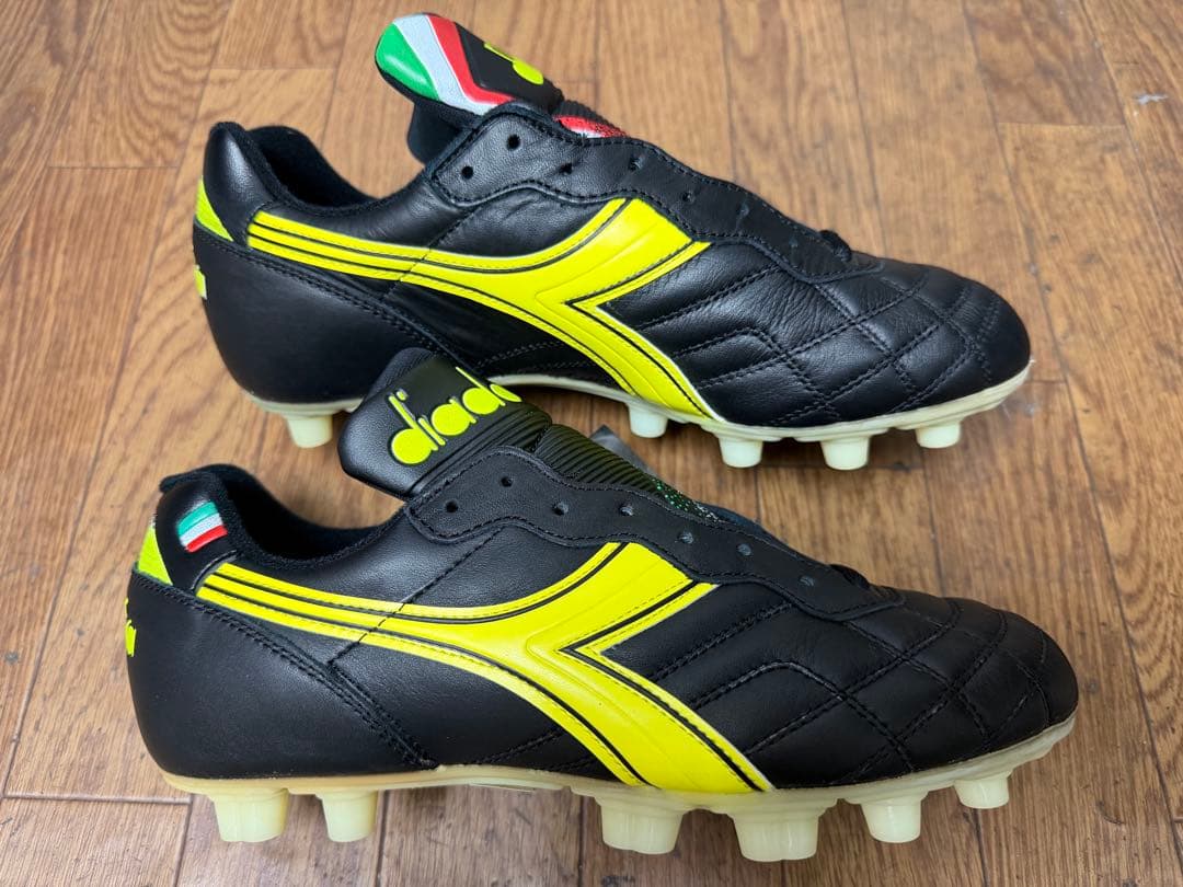 ディアドラ　コモ MD PRO ロベルトバッジョ　25cm サッカースパイク