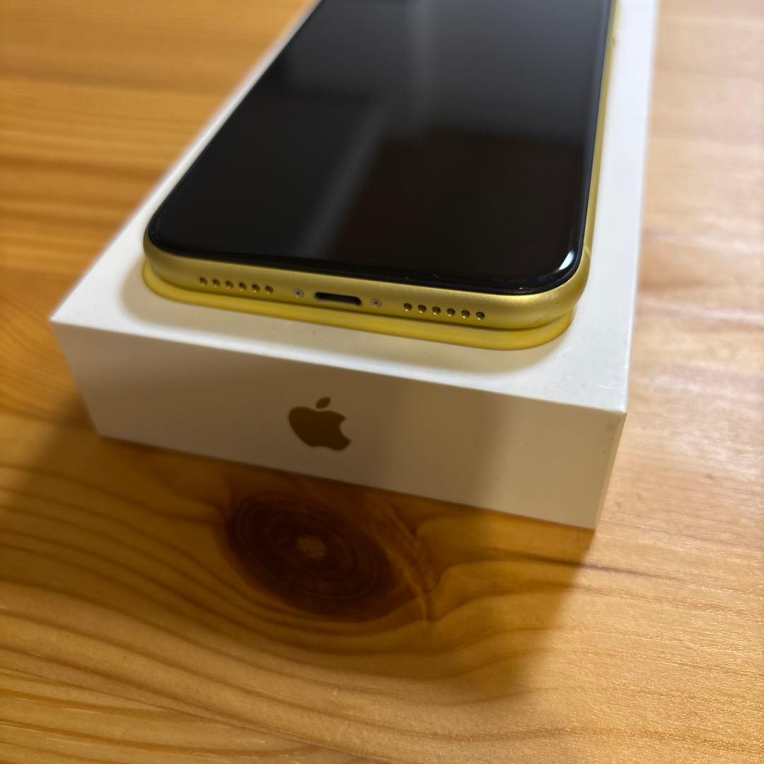 Apple iPhone 11 64GB イエロー 本体