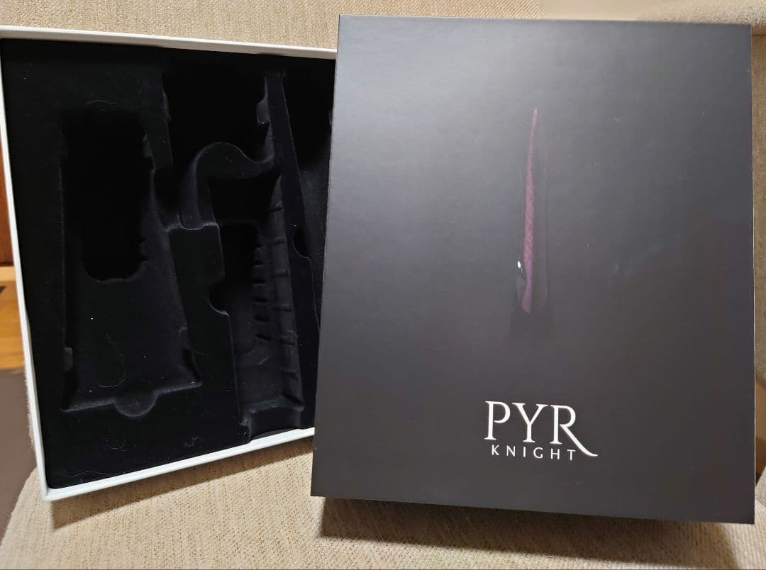 【電池交換済】パイラナイト　PYR KNIGHT 美顔器