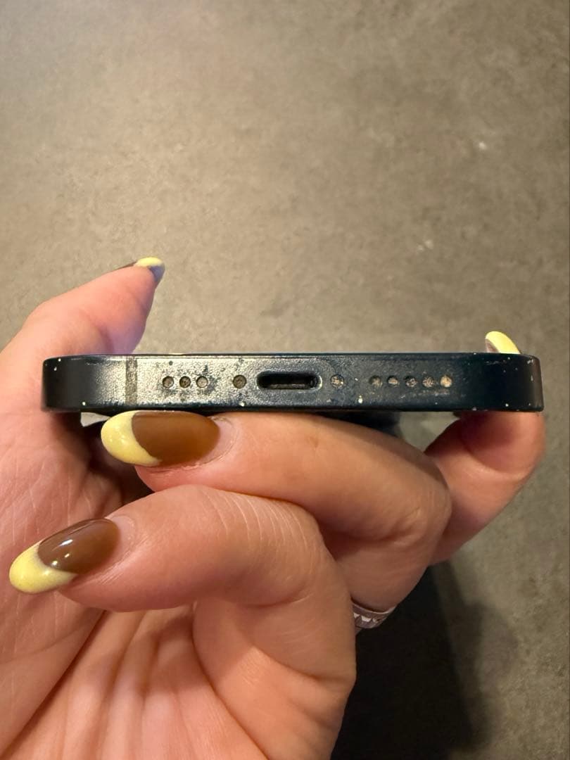 iPhone13 128GB SIMフリー　ブラック