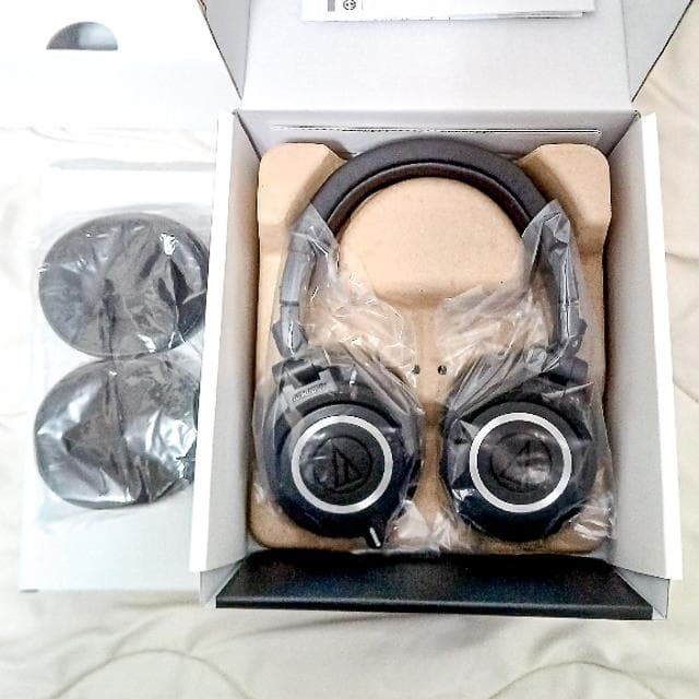 ヘッドホン　ATH-M50x