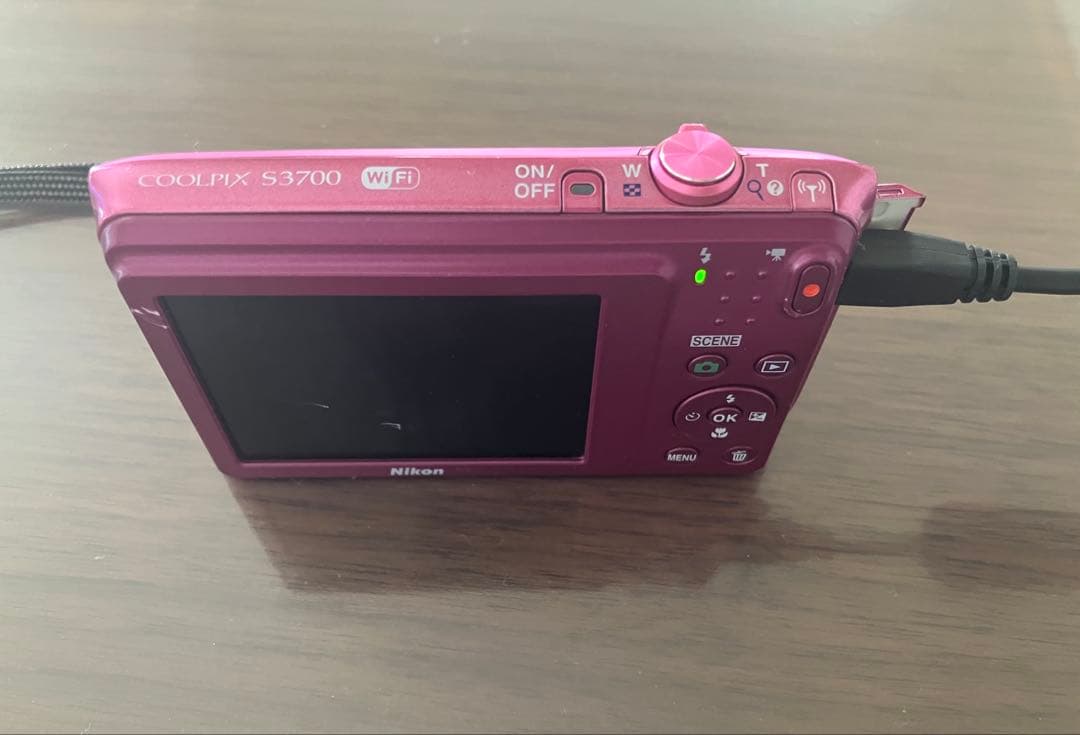 【動作確認済み】Nikon COOLPIX S3700 デジカメ　人気色ピンク