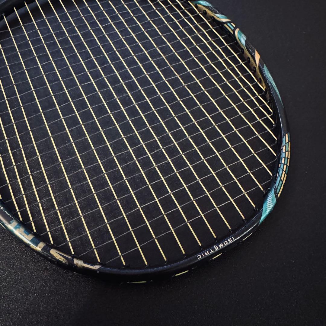 ヨネックス アストロクス88S PRO バドミントンラケット