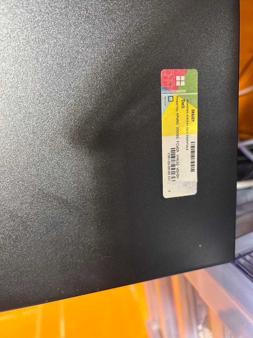 Dell PowerEdge T130 サーバー